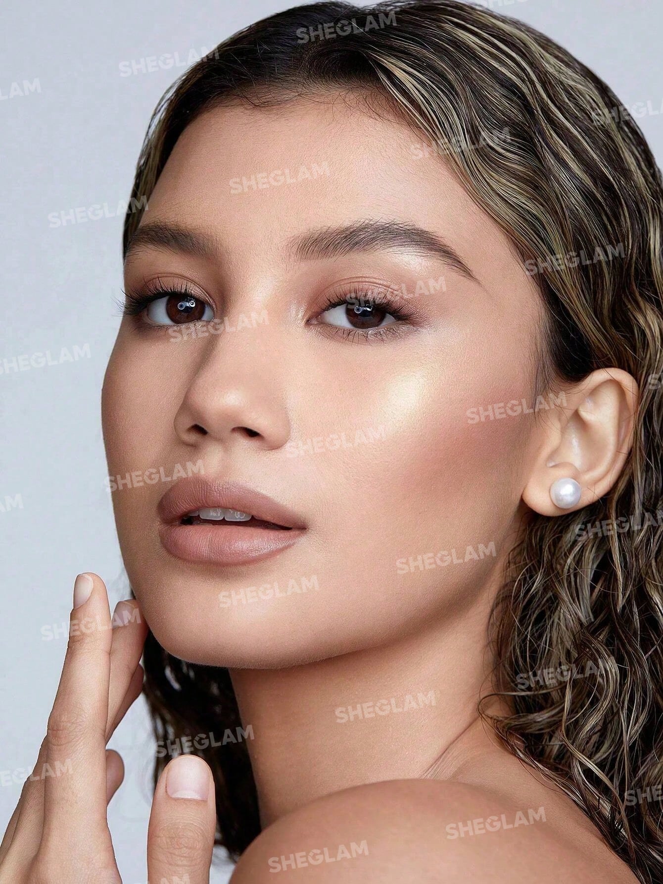 Snatch 'n' Glow Stick-Tea Cake